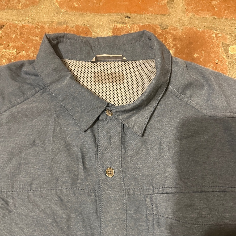Men's Blue Columbia Omni Wick Button up Short Sleeve Shirt Size XL - Picture 5 of 16